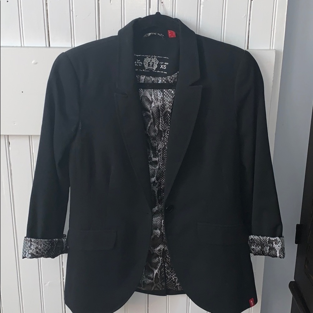 Snakeskin Lined Black Blazer